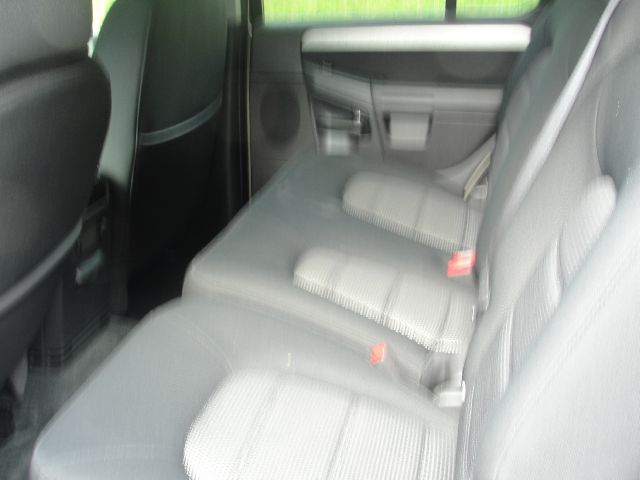 2004 Ford Explorer SL W/1sx