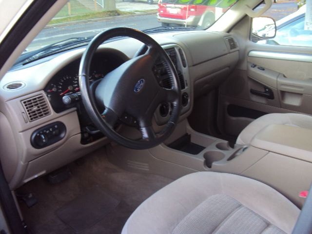 2004 Ford Explorer GXL