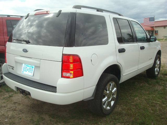 2004 Ford Explorer LT EXT 15