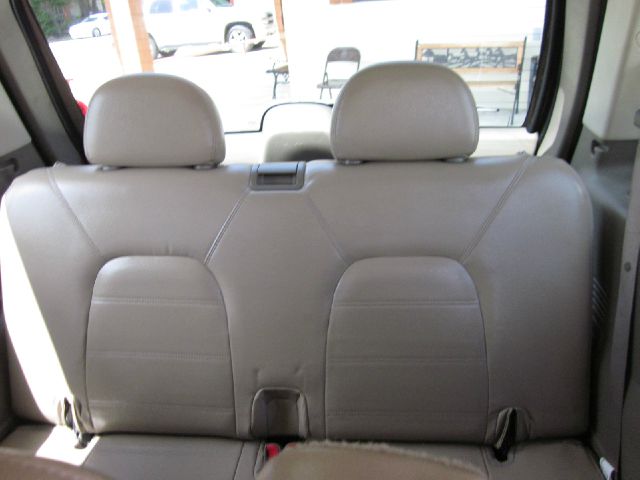 2004 Ford Explorer Unknown