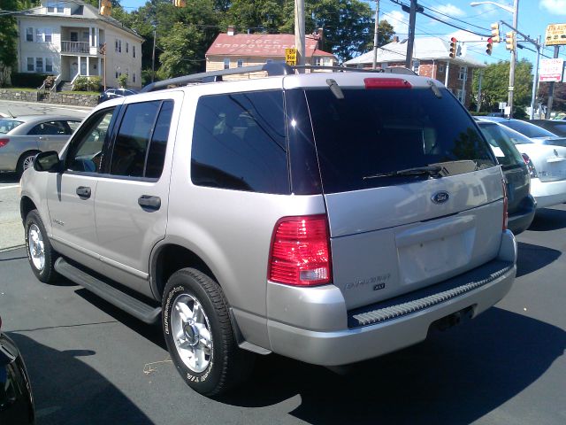 2004 Ford Explorer GXL
