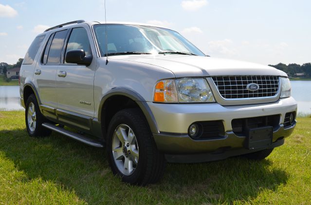 2004 Ford Explorer Touring Sedan