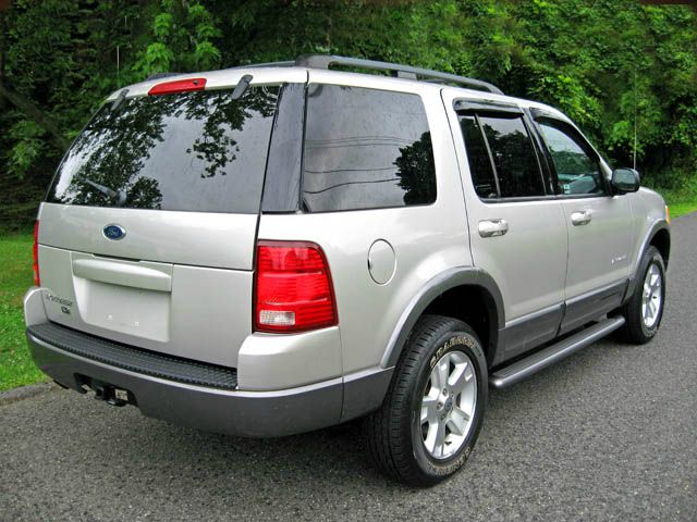 2004 Ford Explorer GXL