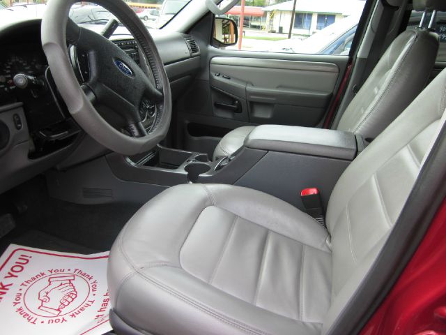 2004 Ford Explorer Unknown