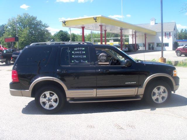 2004 Ford Explorer LT CREW 25