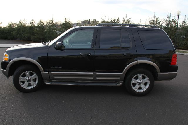 2004 Ford Explorer Custom Deluxe