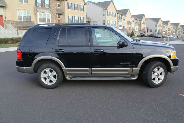 2004 Ford Explorer Custom Deluxe