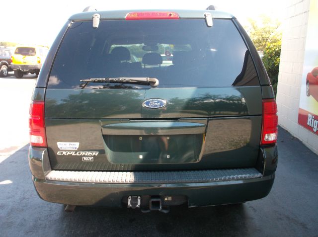 2004 Ford Explorer LT EXT 15