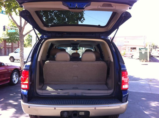 2004 Ford Explorer MOON BOSE Quads