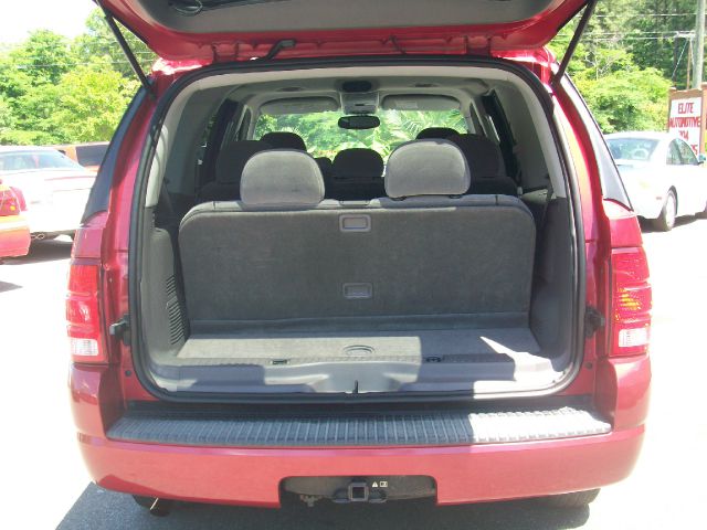 2004 Ford Explorer GXL