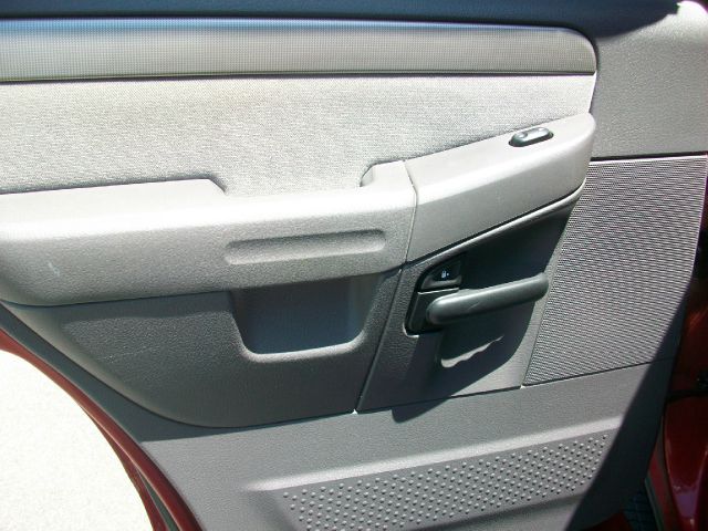 2004 Ford Explorer GXL