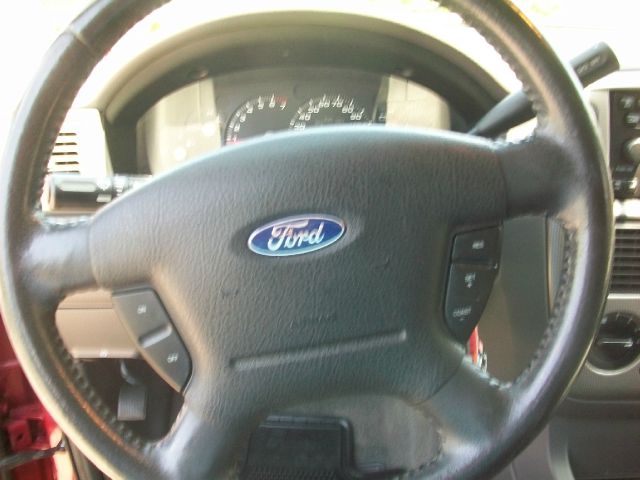 2004 Ford Explorer GXL