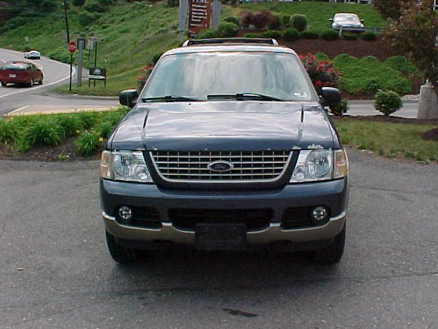 2004 Ford Explorer Leather Premium