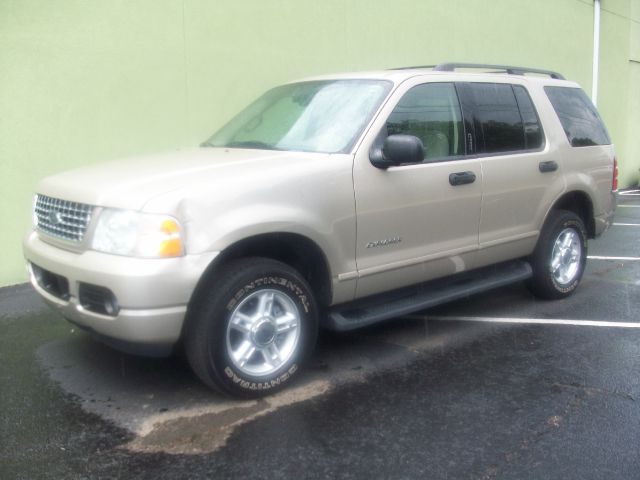 2004 Ford Explorer LT EXT 15