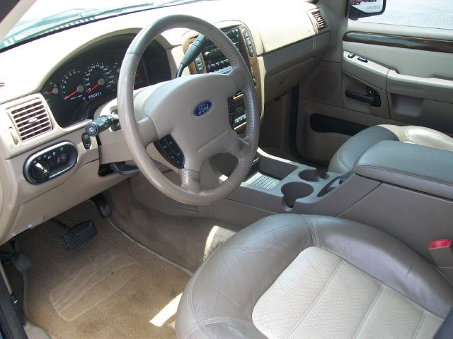 2004 Ford Explorer Custom Deluxe