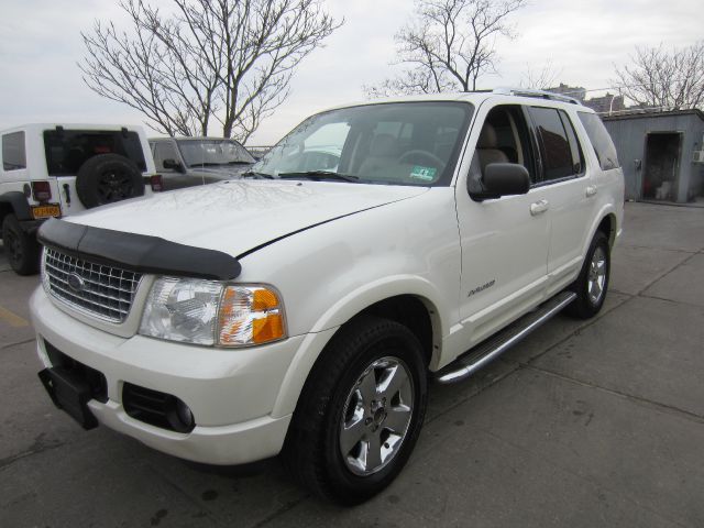 2004 Ford Explorer SLS Base