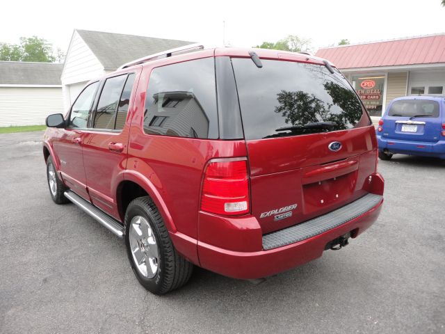 2004 Ford Explorer 2.0T Quattro S-line Titanium