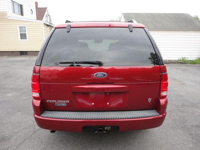 2004 Ford Explorer 2.0T Quattro S-line Titanium