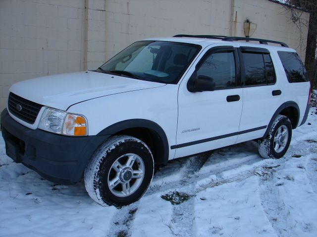 2004 Ford Explorer 2500 4WD