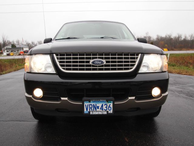 2004 Ford Explorer LT CREW 25