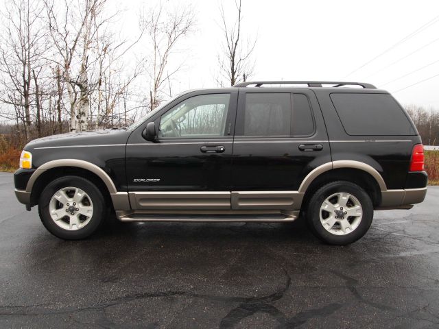 2004 Ford Explorer LT CREW 25