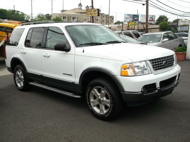 2004 Ford Explorer 4WD 5dr EX