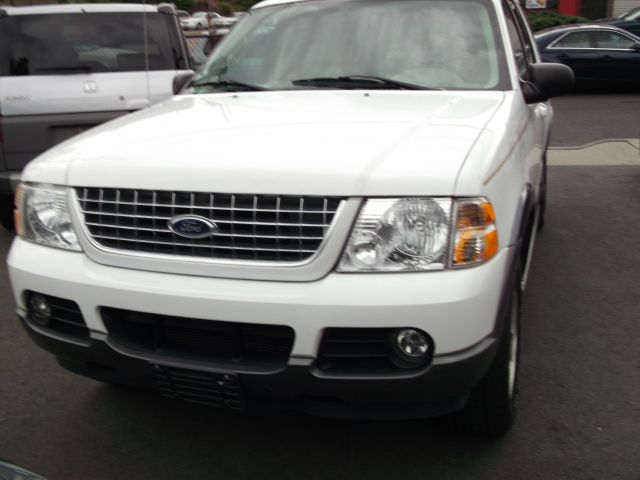 2004 Ford Explorer 4WD 5dr EX