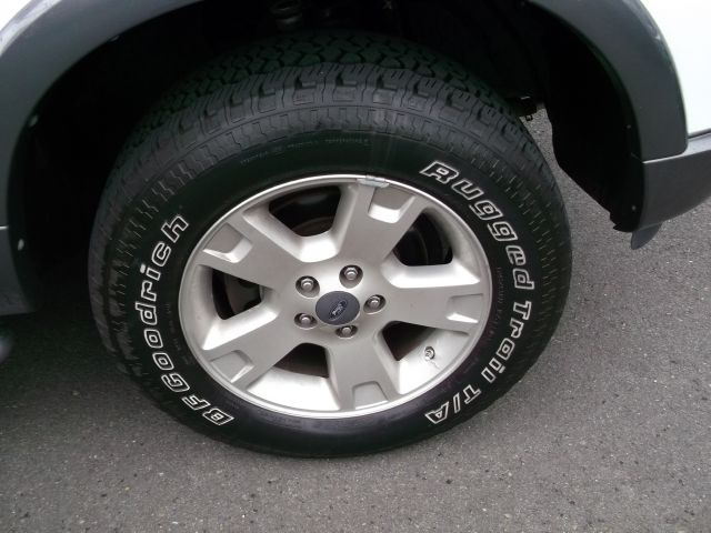 2004 Ford Explorer 4WD 5dr EX