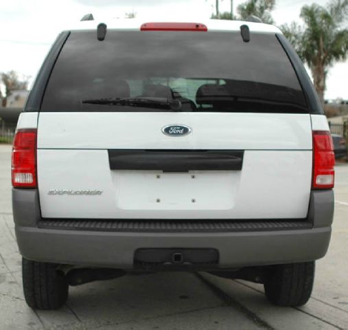 2004 Ford Explorer 2500 4WD