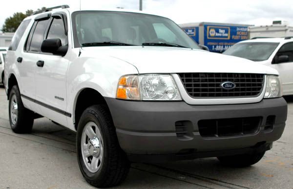 2004 Ford Explorer 2500 4WD