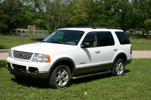 2004 Ford Explorer LT CREW 25