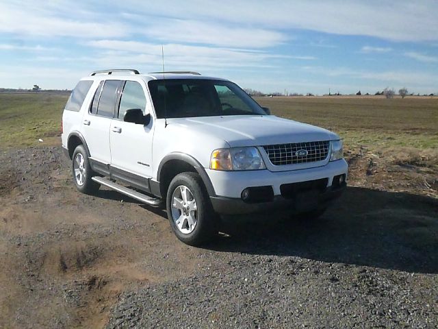 2004 Ford Explorer LT EXT 15