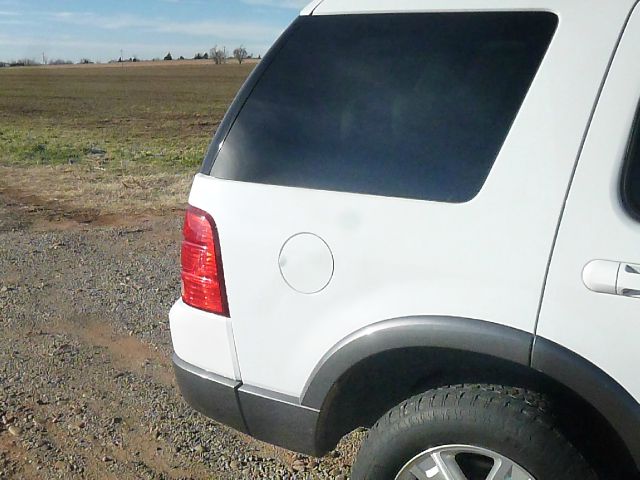 2004 Ford Explorer LT EXT 15