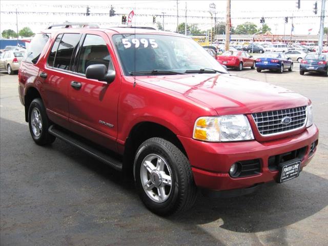 2004 Ford Explorer ESi
