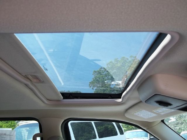 2004 Ford Explorer 4WD 5dr EX