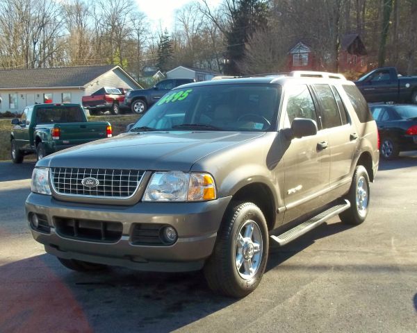 2004 Ford Explorer 4WD 5dr EX