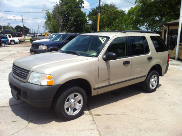 2004 Ford Explorer LT CREW 25
