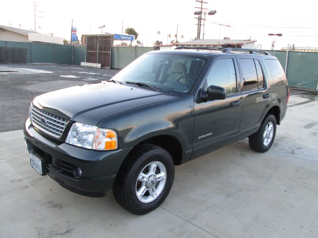 2004 Ford Explorer LT EXT 15