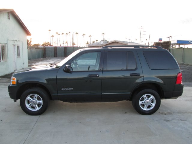 2004 Ford Explorer LT EXT 15