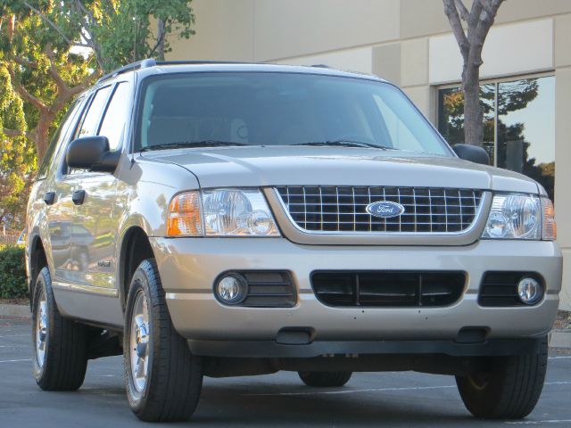 2004 Ford Explorer 2dr Cpe V6 Manual GT Limited