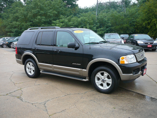 2004 Ford Explorer LT CREW 25
