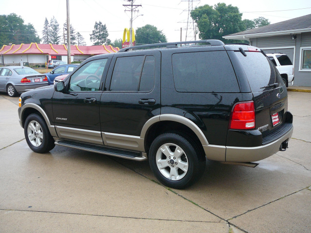 2004 Ford Explorer LT CREW 25
