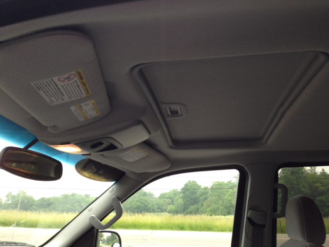 2004 Ford Explorer 4WD 5dr EX