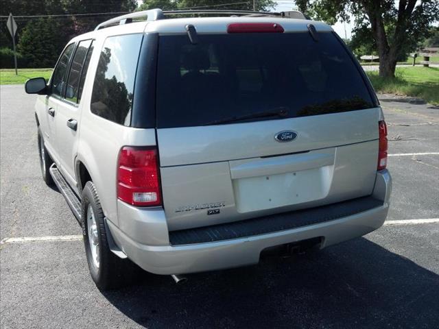2004 Ford Explorer LT CREW 25