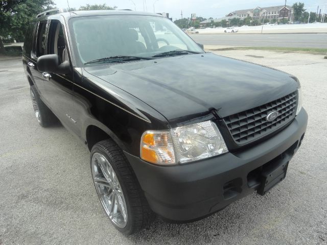 2004 Ford Explorer LT CREW 25