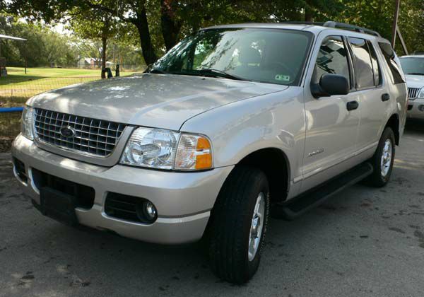 2004 Ford Explorer GXL