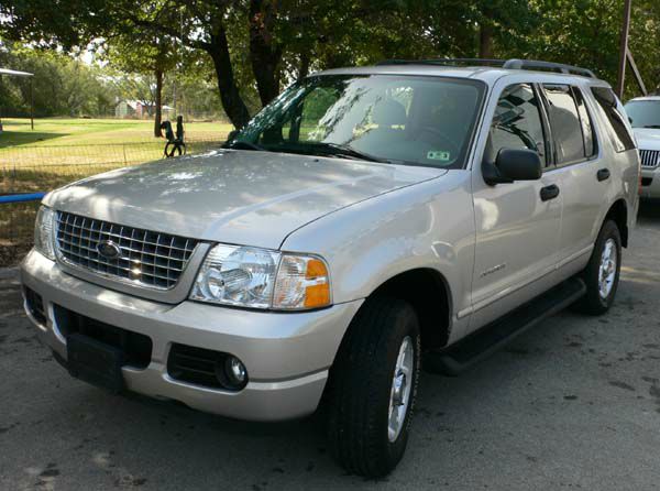 2004 Ford Explorer GXL