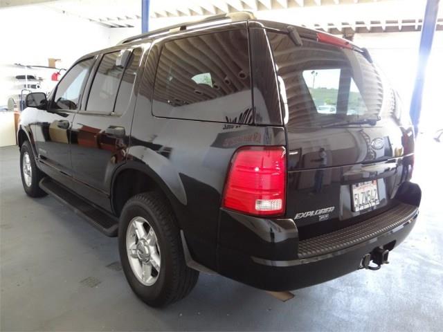 2004 Ford Explorer LT EXT 15