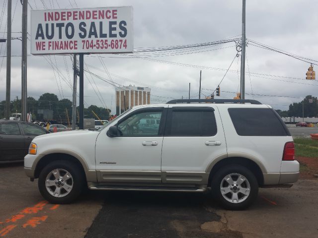 2005 Ford Explorer Custom Deluxe