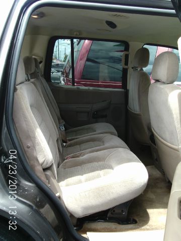 2005 Ford Explorer GXL